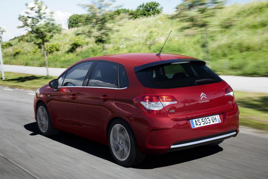  Citroen C4 2010 года  (фото 61 из 147)